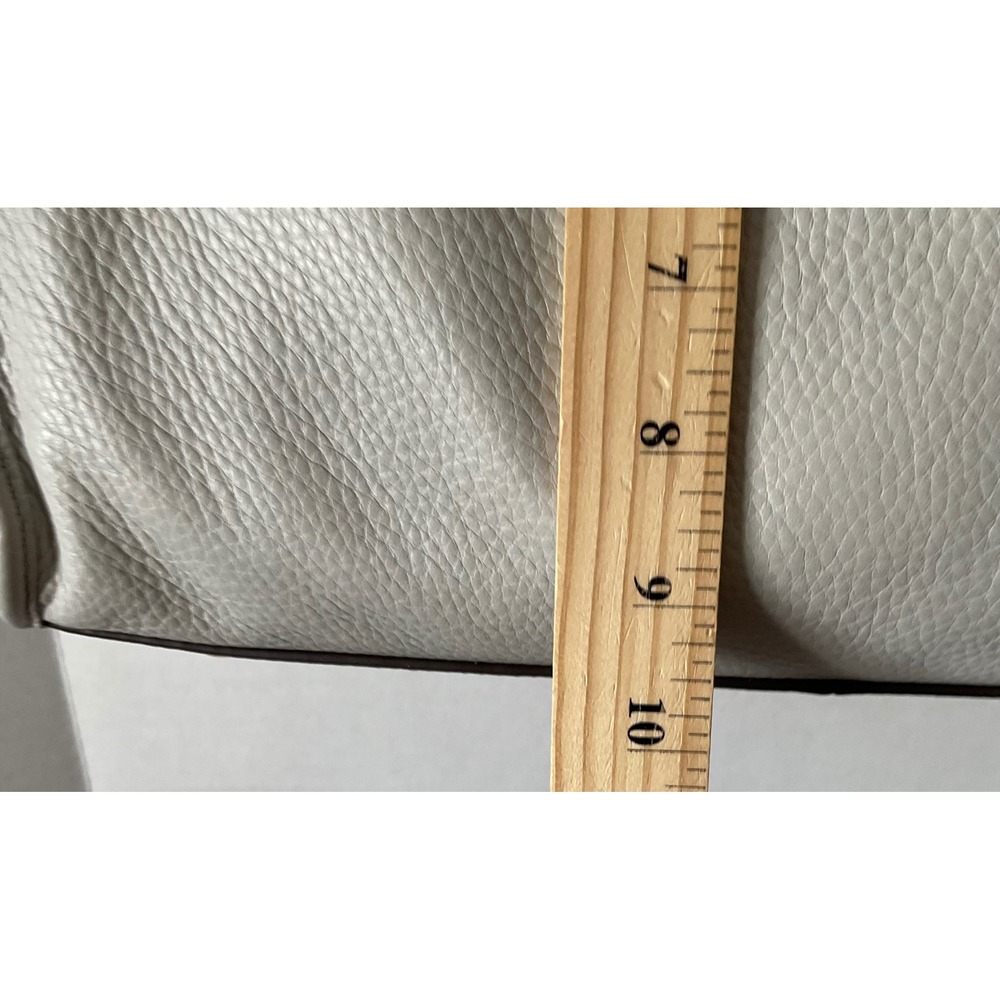 GILI Pebble Leather Hobo Bag Off-White Gold Hardware Adjustable Straps NEW - Picture 3 of 15